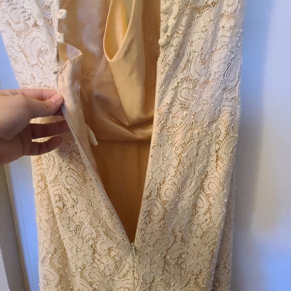 Encore Sheath Wedding Gown - Picture 7 of 13